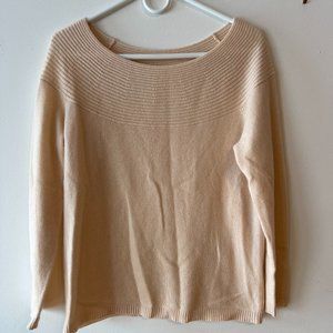 Garnet Hill Lightweight Pale Peach Scoop Neck Cashmere sweater, Size M